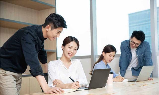 为啥职场新人容易被欺负?思维上的这几点错误必须早日纠正